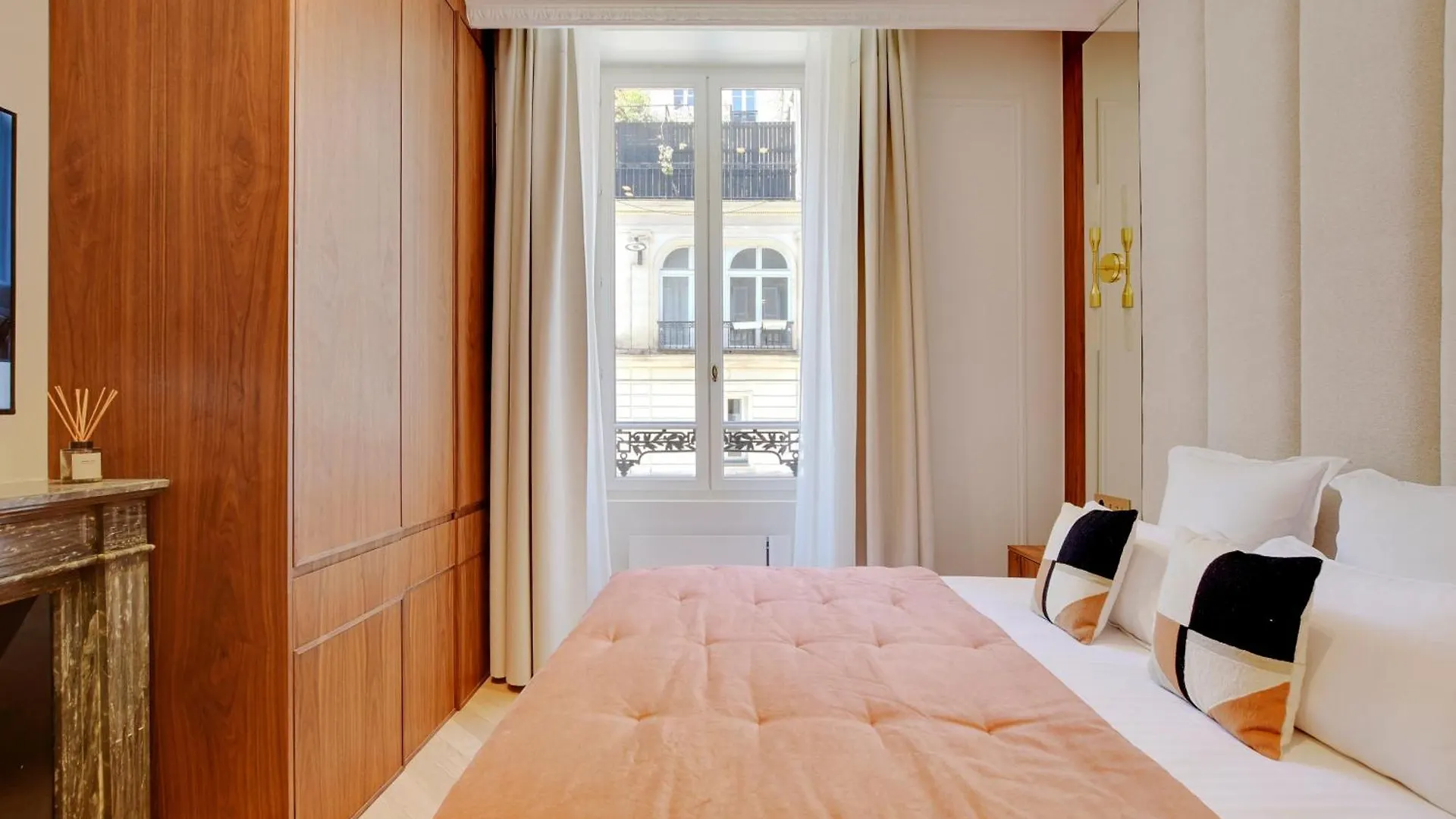 Maison Galante'S Apartments With Services In La Madeleine - Opera Paris France